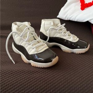 Jordan 11s Women